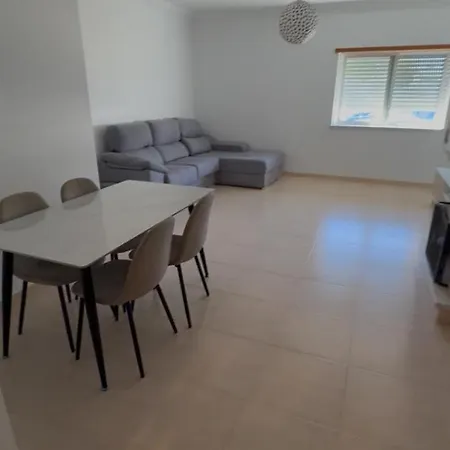 Casa De Em Appartamento *